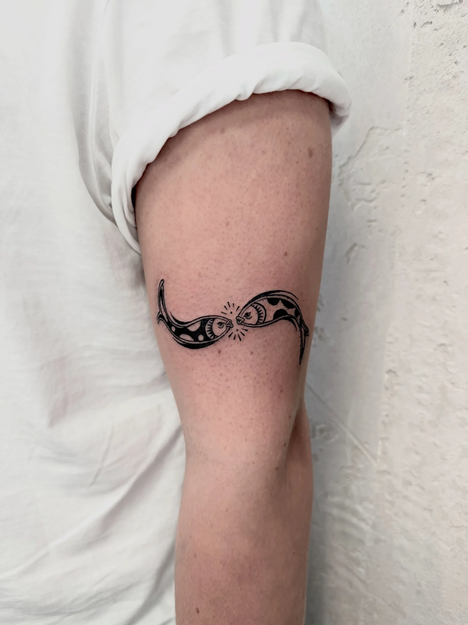 Yin Yang und Blumen