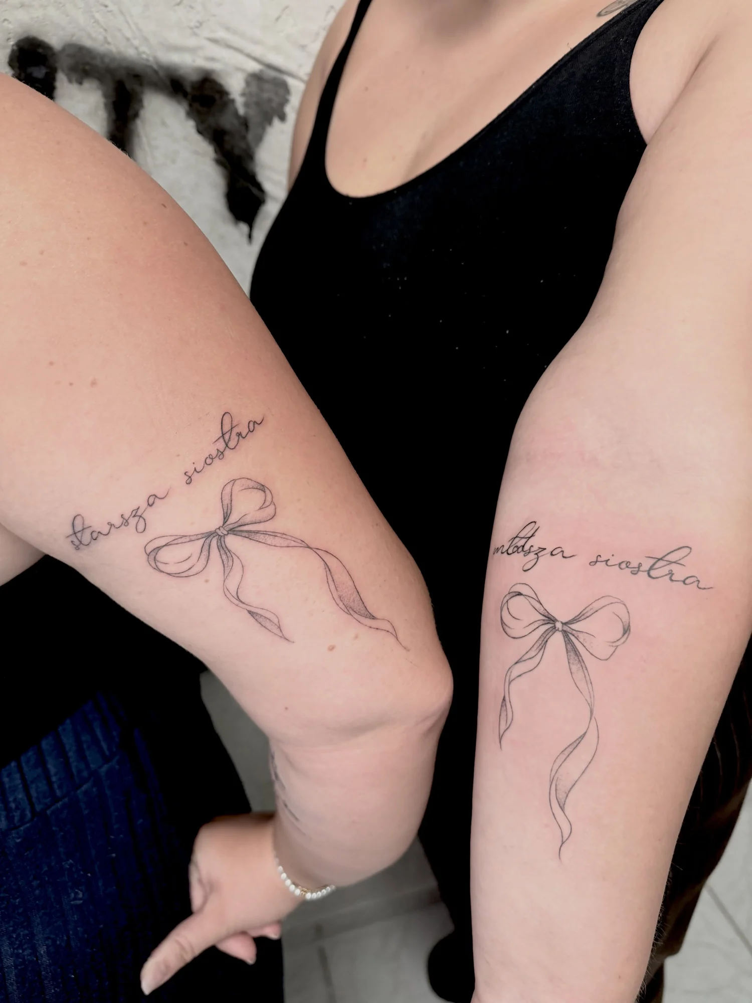 Schwesterntattoos